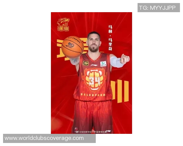 周鹏：从篮球场上的奋斗者到生活中的榜样，见证成长与坚持的力量